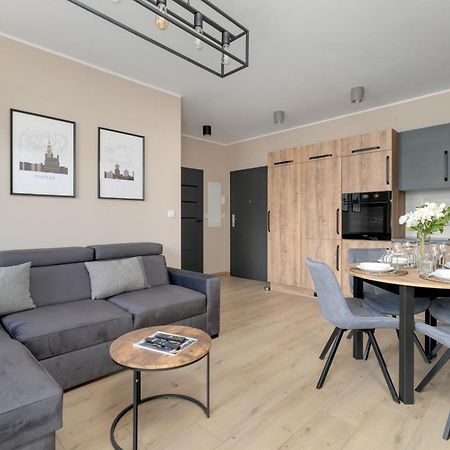Cosy And Bright Apartment With Parking In Poznan By Noclegi Renters Ngoại thất bức ảnh